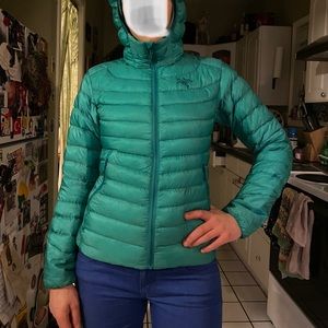 Arc’teryx Cerium hooded down jacket women’s coat